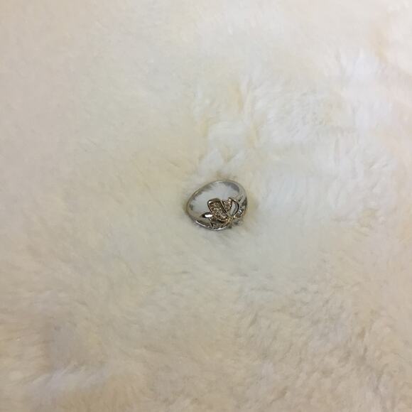 Sterling Silver Flower Ring - Picture 4 of 4